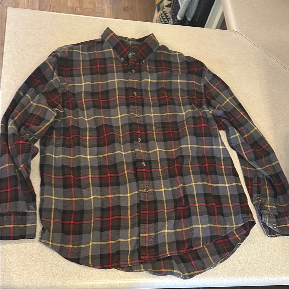 G.H. Bass & Co. Red and Gray Casual Button Down Shirt